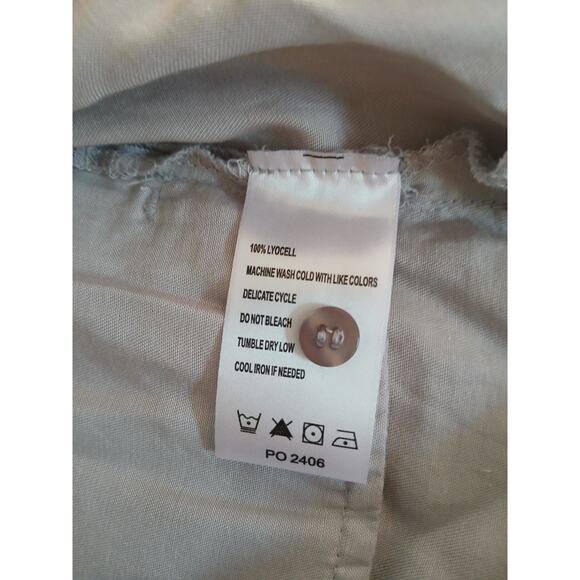 SCOTTeVEST Charlotte Chambray Shirt Long Sleeves Gray NWT Plus Size M1/XXL - Picture 8 of 12